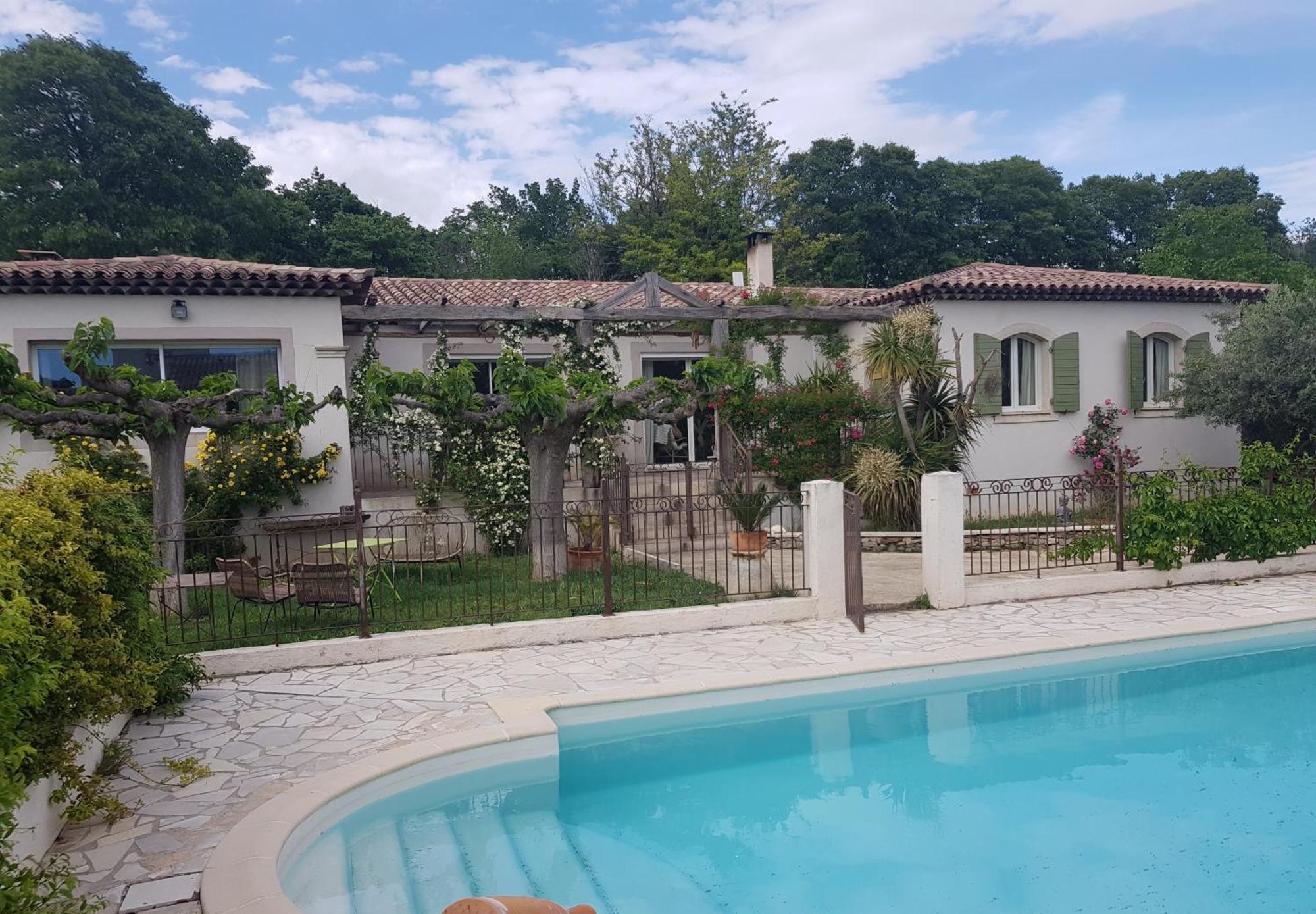 Magnifique Villa De Charme Avec Piscine Draguignan Extérieur photo